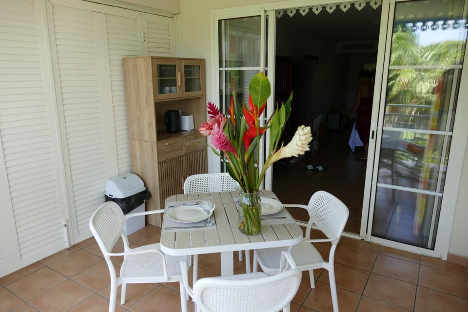 Dining area, Breakfast