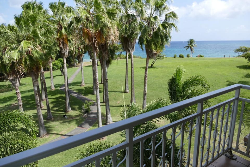 Property building, Sea view