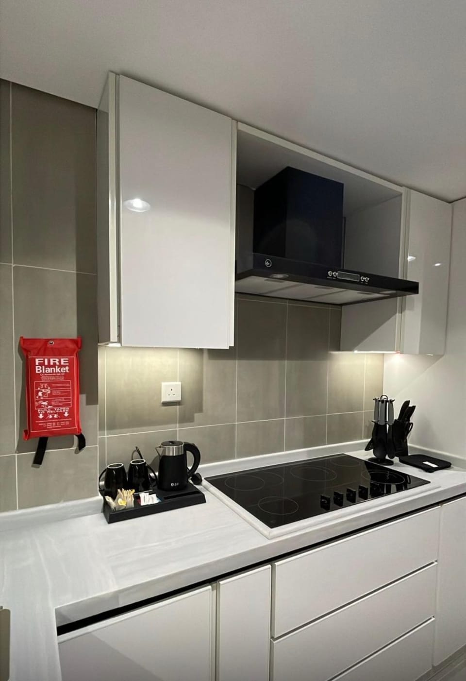 Kitchen or kitchenette, stove