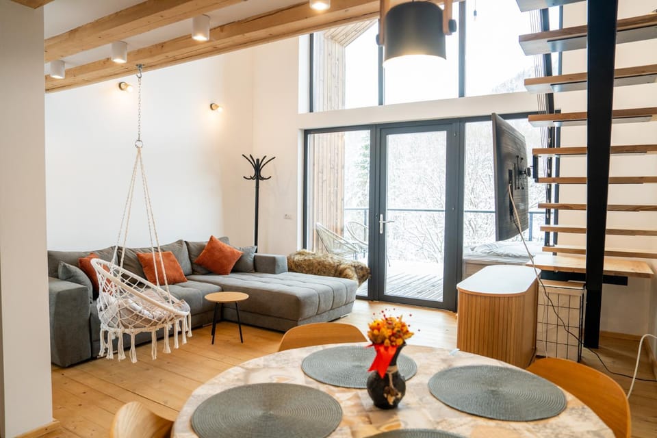 Living room, Seating area, Dining area