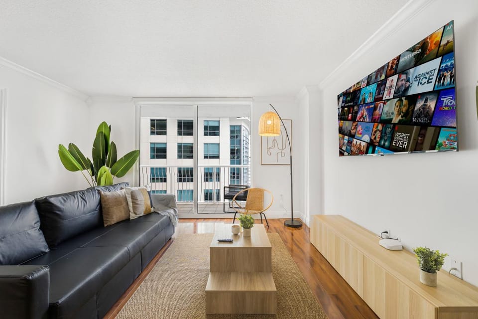 TV and multimedia, Living room, Seating area