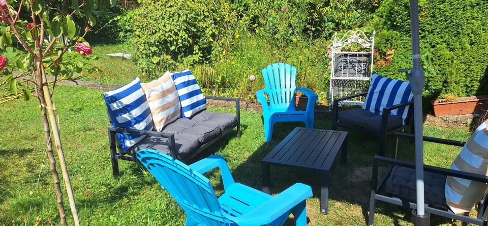 Spring, Garden view, sunbed