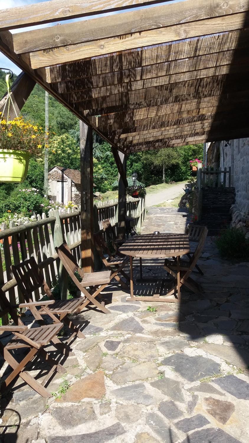 Le Mas de l'Affenadou - Chambres et Table d'hôtes Bed and Breakfast in Occitanie