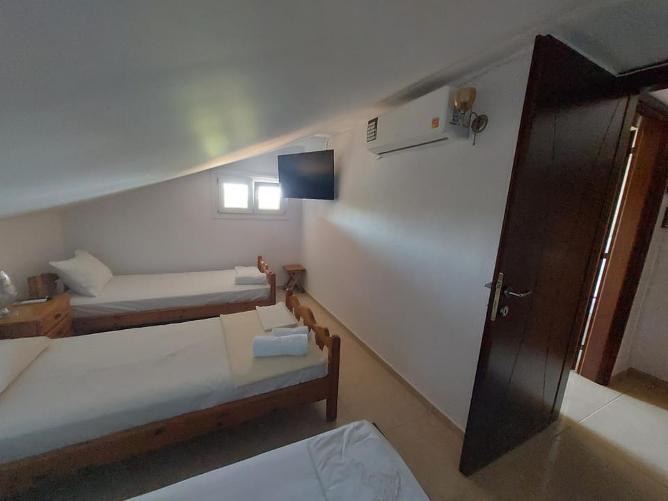 The Bougainvillea villa House in Halkidiki