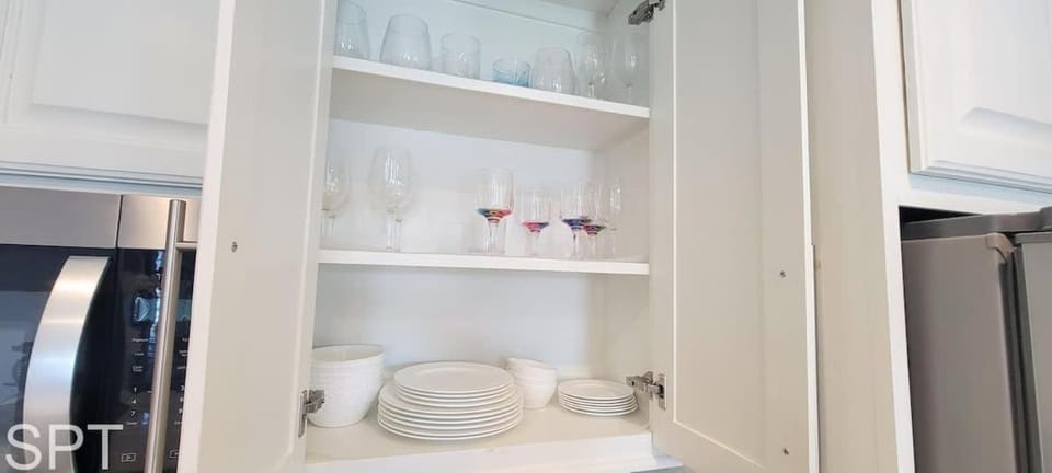 Kitchen or kitchenette, kitchen