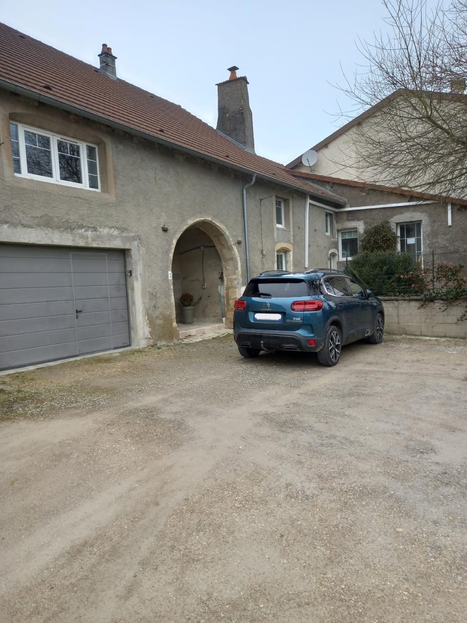 Property building, Parking