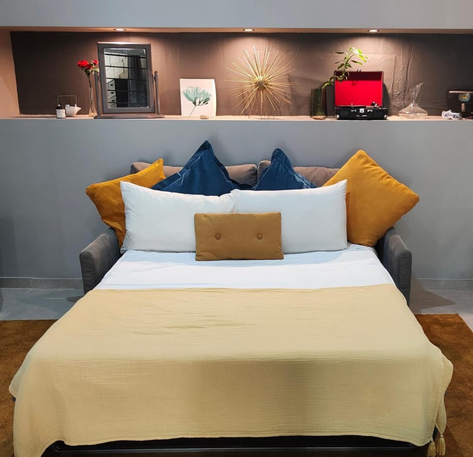 Sliema Strand Stylish Loft apartment by the Sea Apartment in Sliema