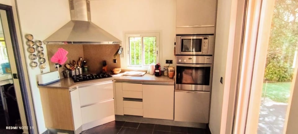 Villa - 6 pers - 3 chambres - Piscine - Climatisations Villa in Sanary-sur-Mer