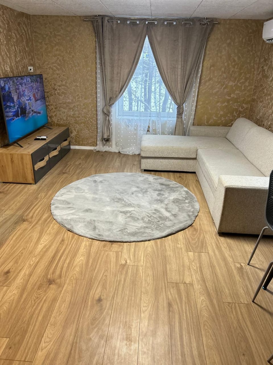 Communal lounge/ TV room, TV and multimedia, Living room, Seating area