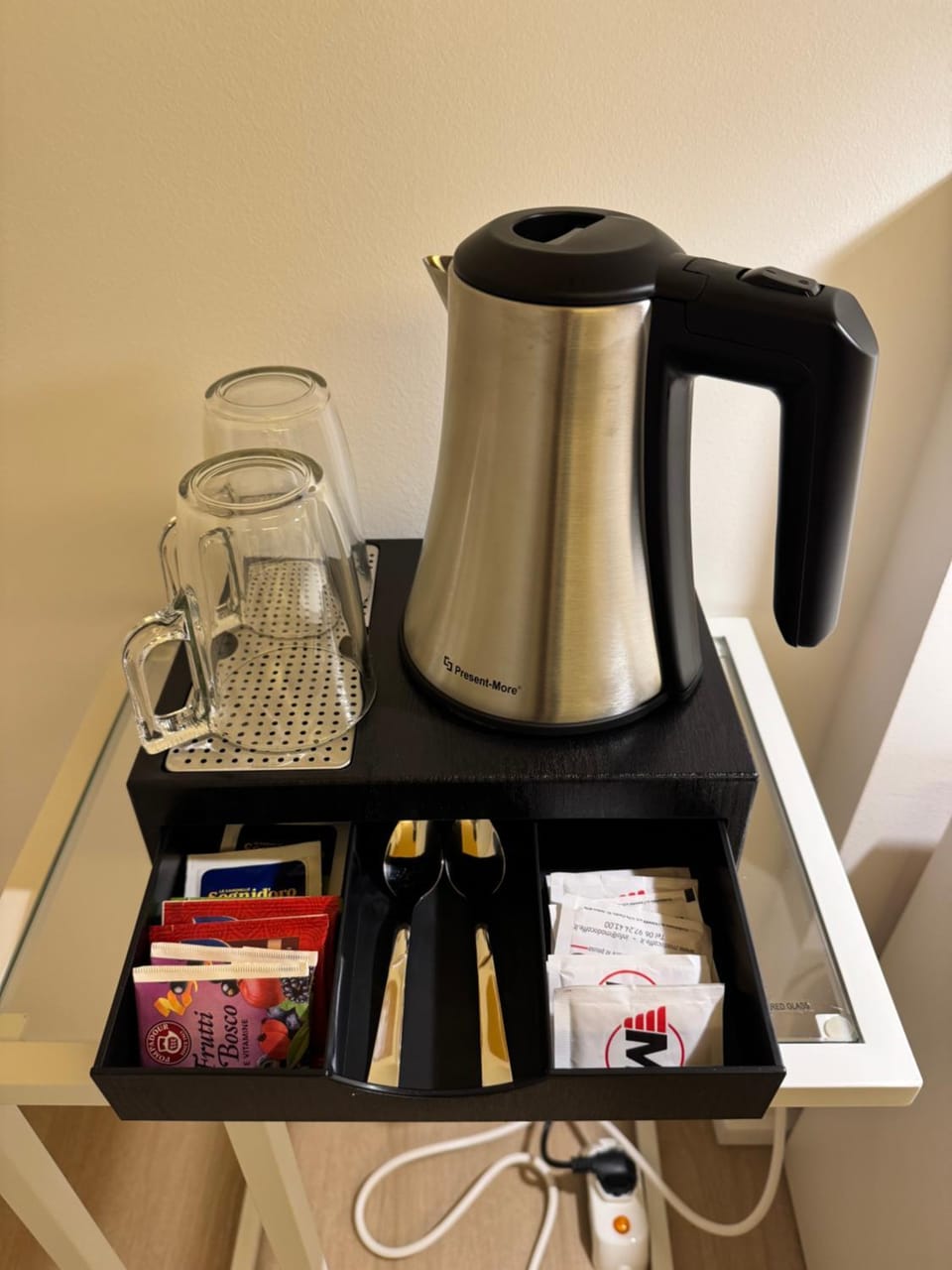 Coffee/tea facilities