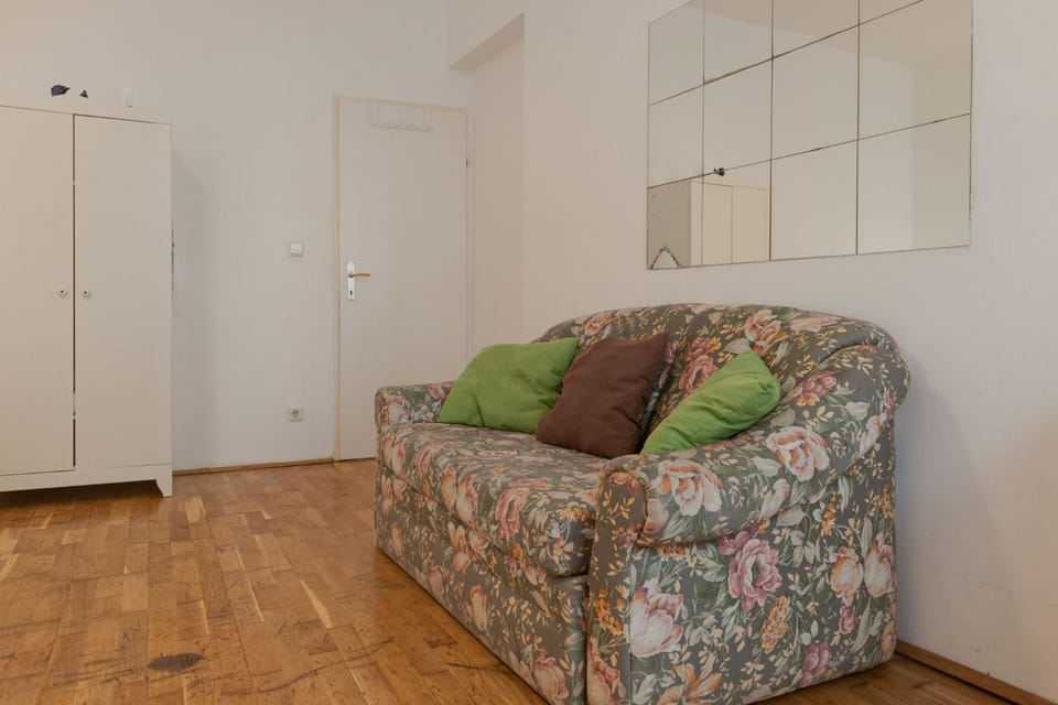Seating area, wardrobe