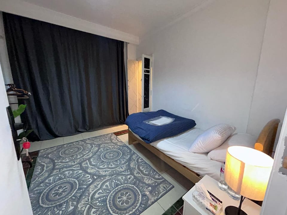 Master Room In Nasr City, Private Bathroom Vacation rental in Cairo Governorate