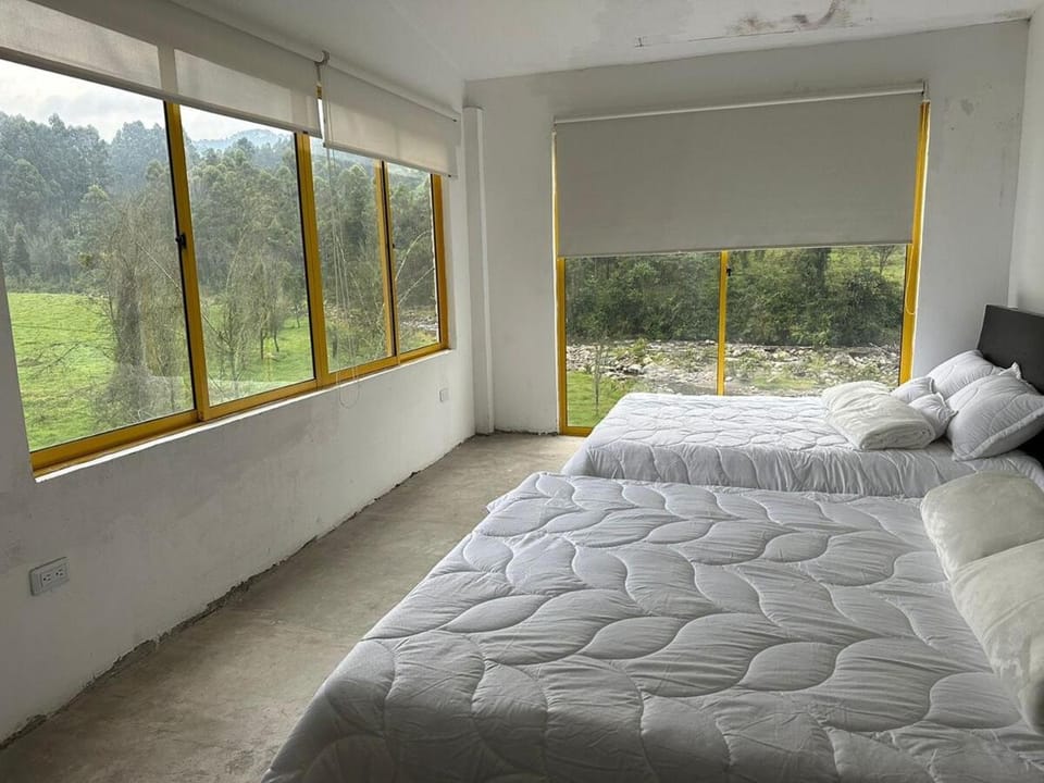 Alojamiento con vista al río y paisajes hermosos Villa in Manizales