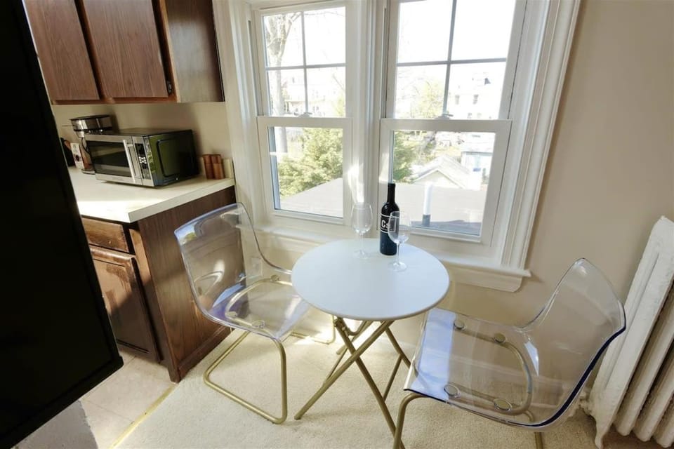 NEW Cabin in the Clouds Easy Downtown Access w Parking Cabin in District of Columbia