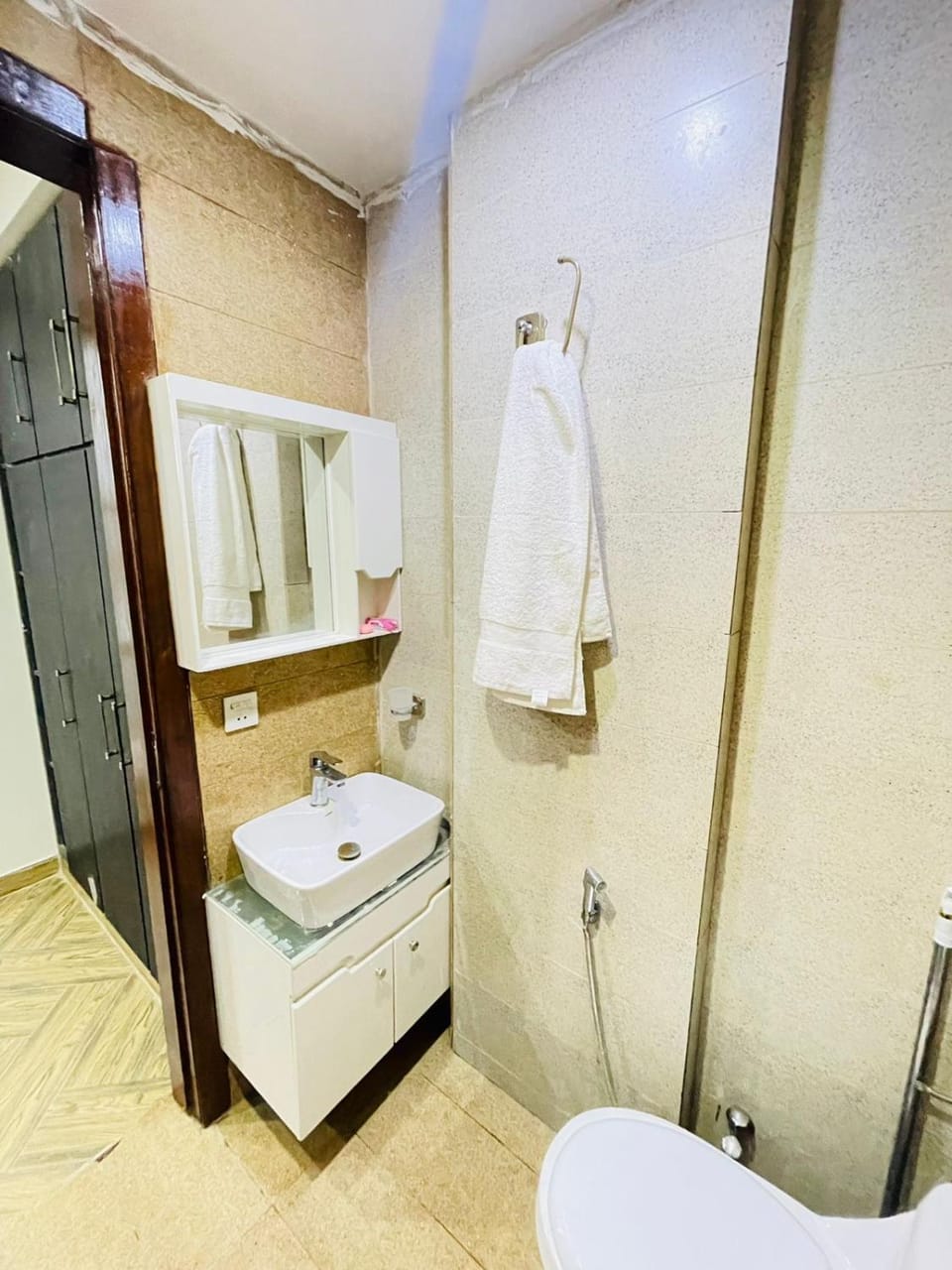 Atalia apartments Apartment in Lahore