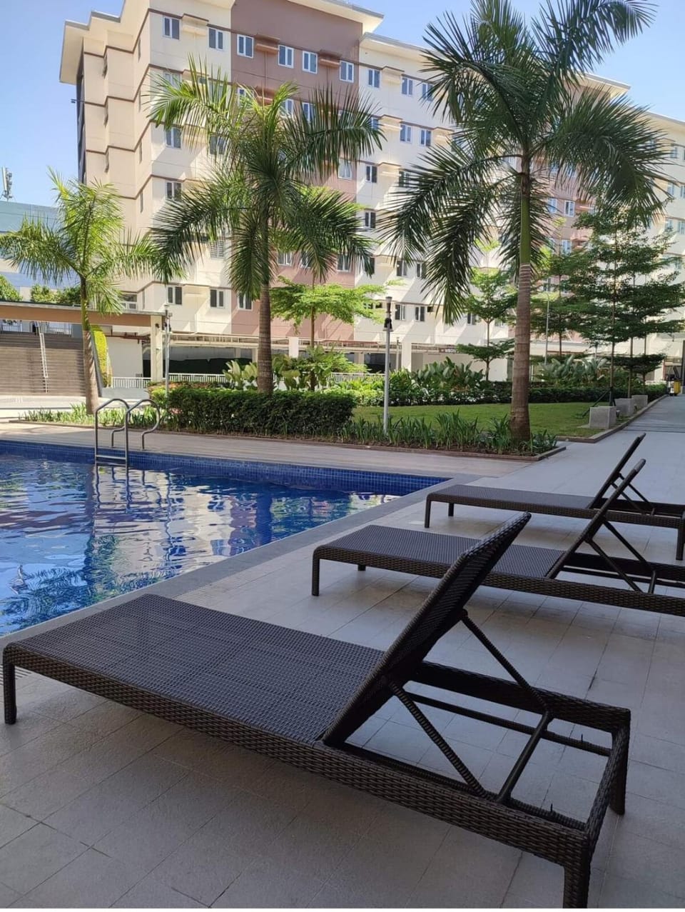 Pool view, Swimming pool