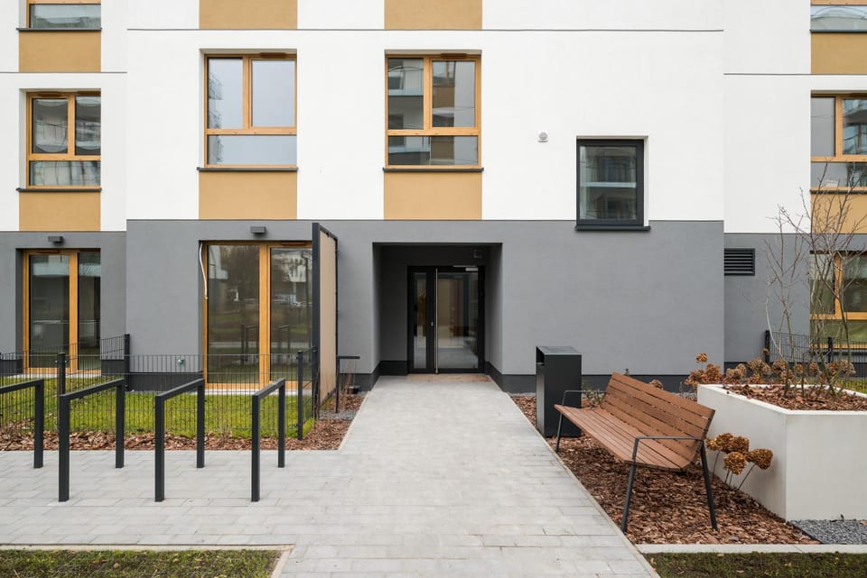 Property building, Facade/entrance