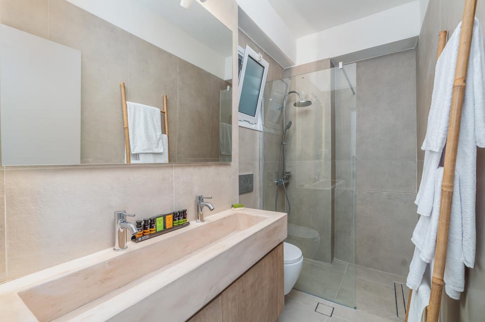 Seaside Luxury Apartments Apartment in Lefkada, Lefkada Municipality, Greece