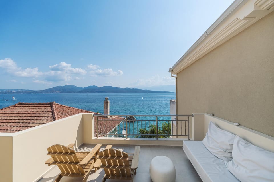 Seaside Luxury Apartments Apartment in Lefkada, Lefkada Municipality, Greece