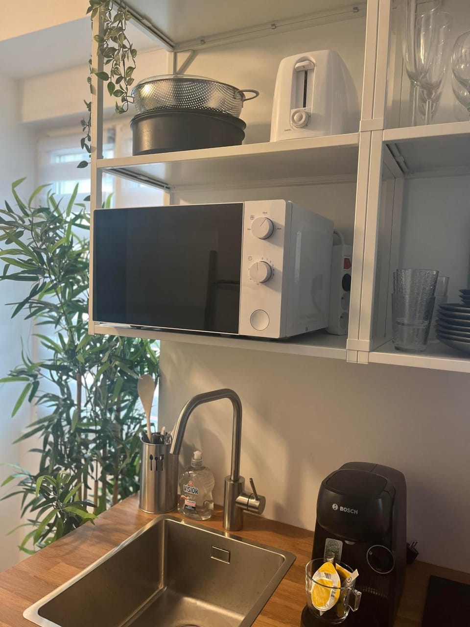 Coffee/tea facilities