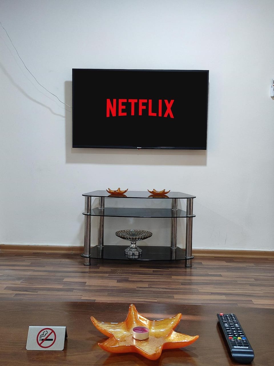 Communal lounge/ TV room, TV and multimedia, Evening entertainment