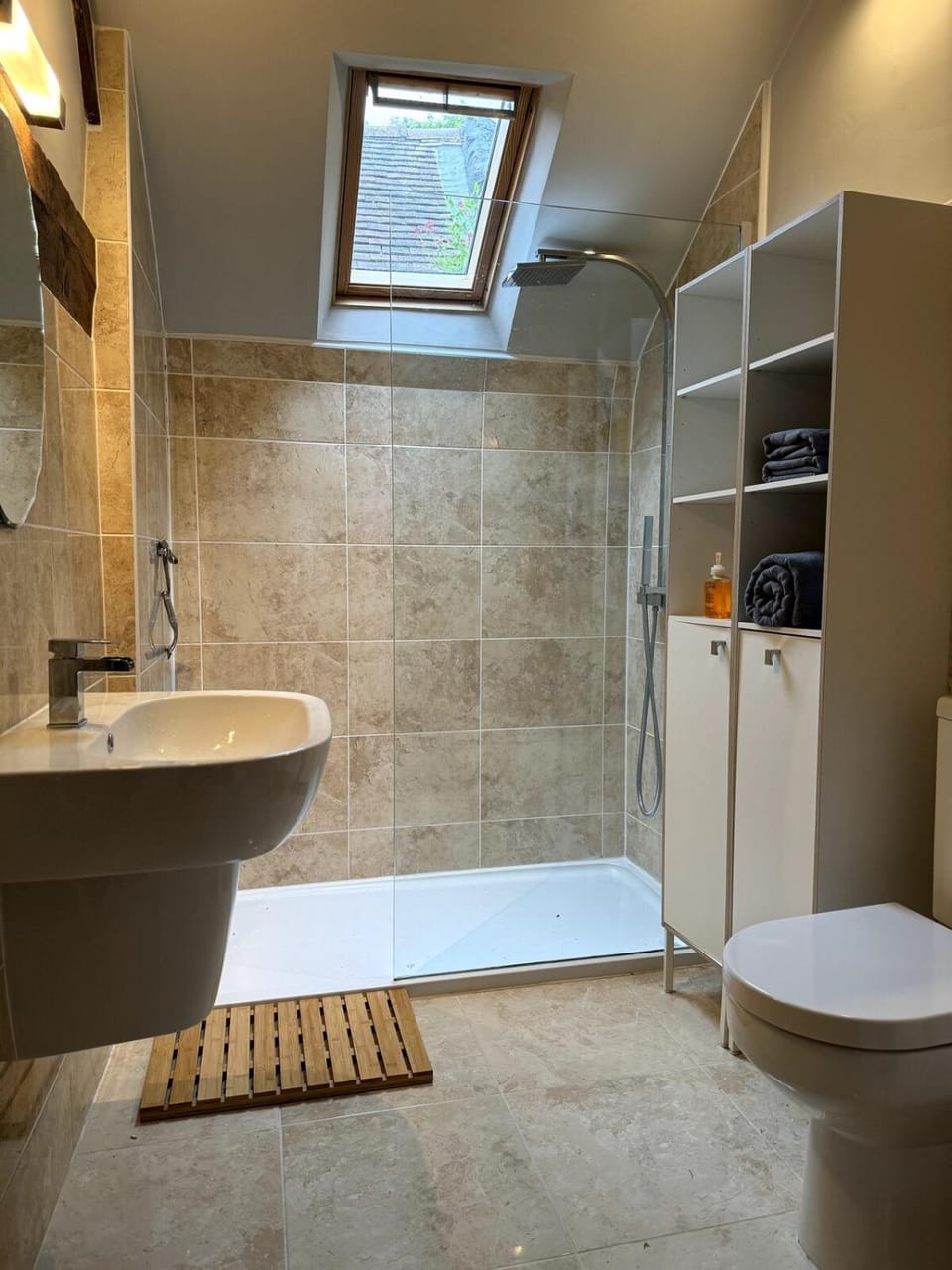 The Cottage, Upper Linney, Ludlow House in Ludlow