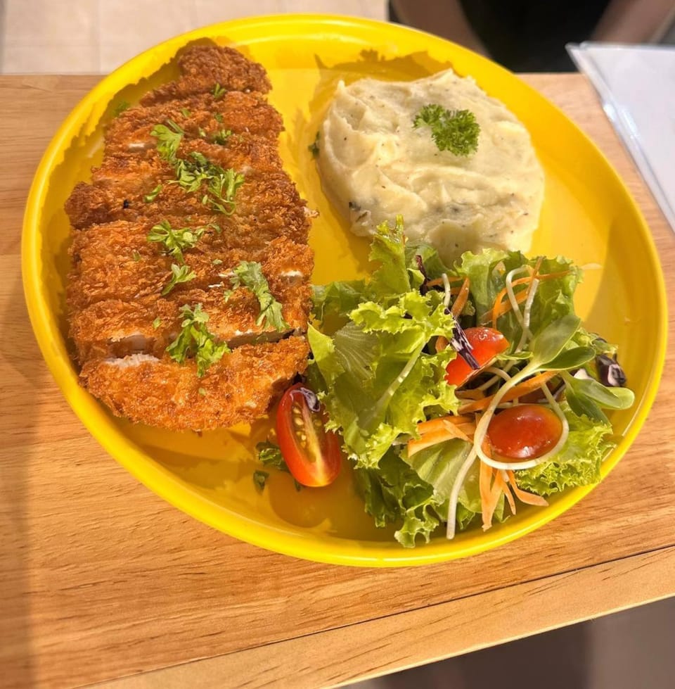 Food and drinks, Food