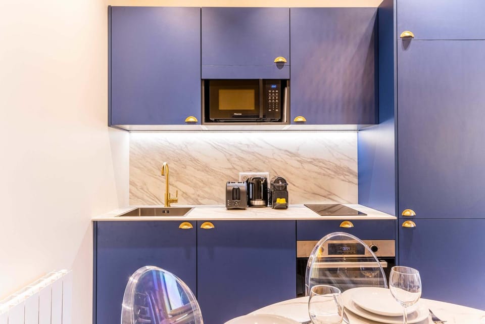 Coffee/tea facilities, Kitchen or kitchenette