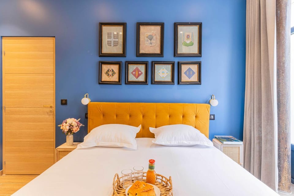 Bed, Bedroom