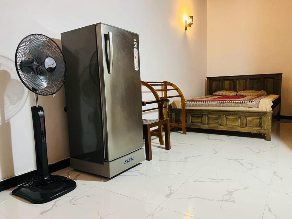 Rent One Room Apartment Bed and Breakfast in Southern Province