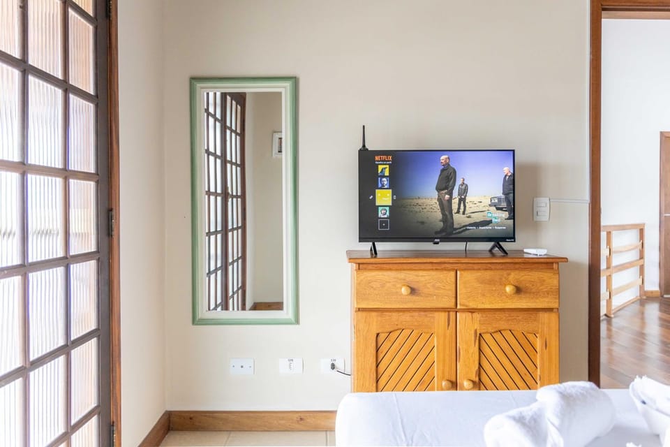 Atlântica Guest House Bed and Breakfast in Ubatuba