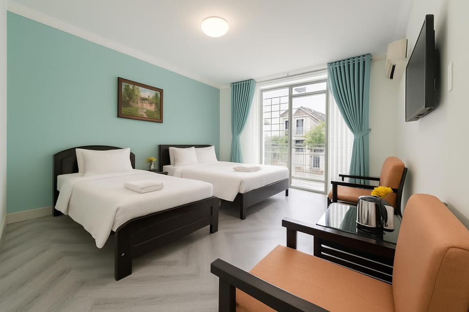 Bed, TV and multimedia, Bedroom