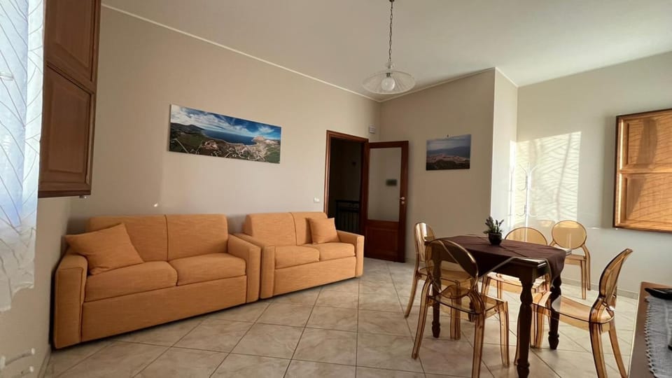 Tra-monti e Mare House in Sicily