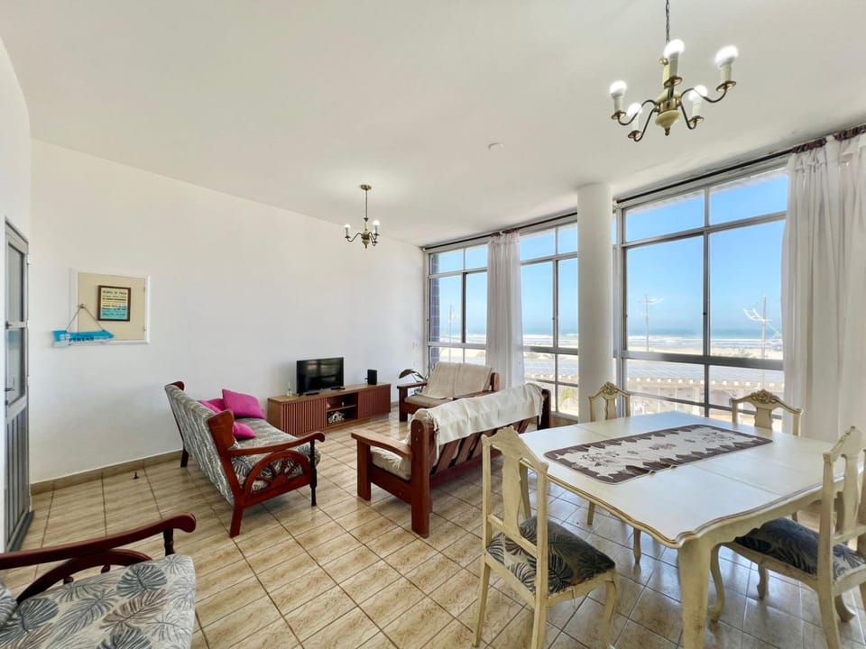 Vista Maravilhosa do Mar na Guilhermina Praia Grande-SP Apartment in State of São Paulo