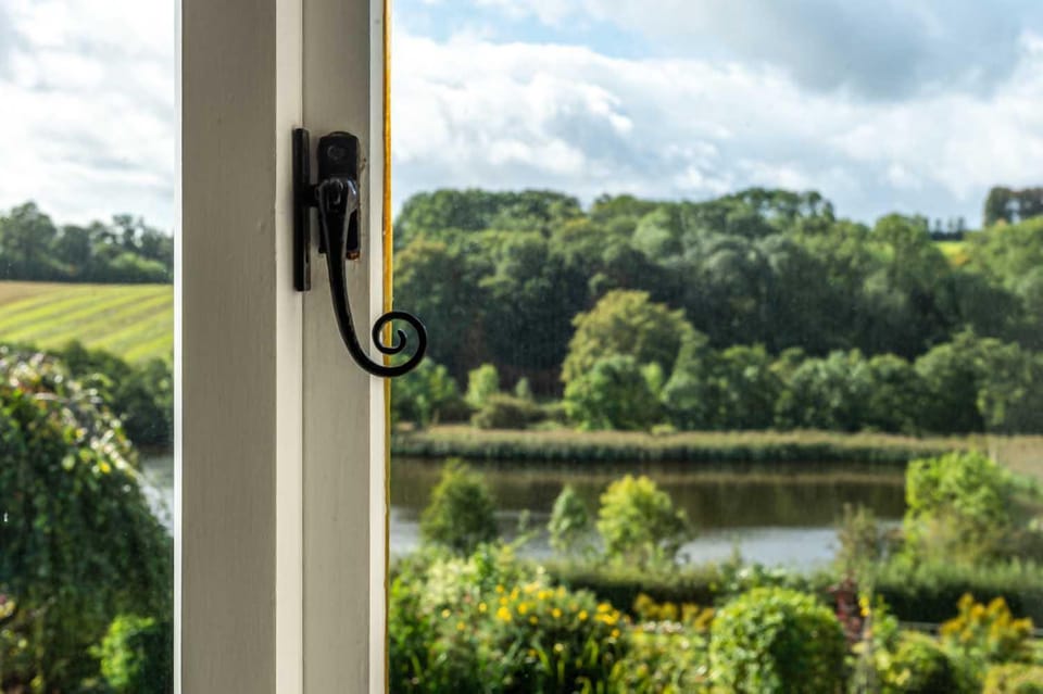 The Dinney B&B Bed and Breakfast in England