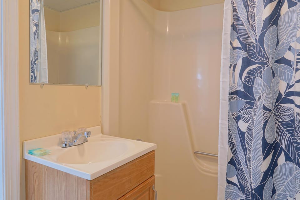 Shower, Bathroom, Bath