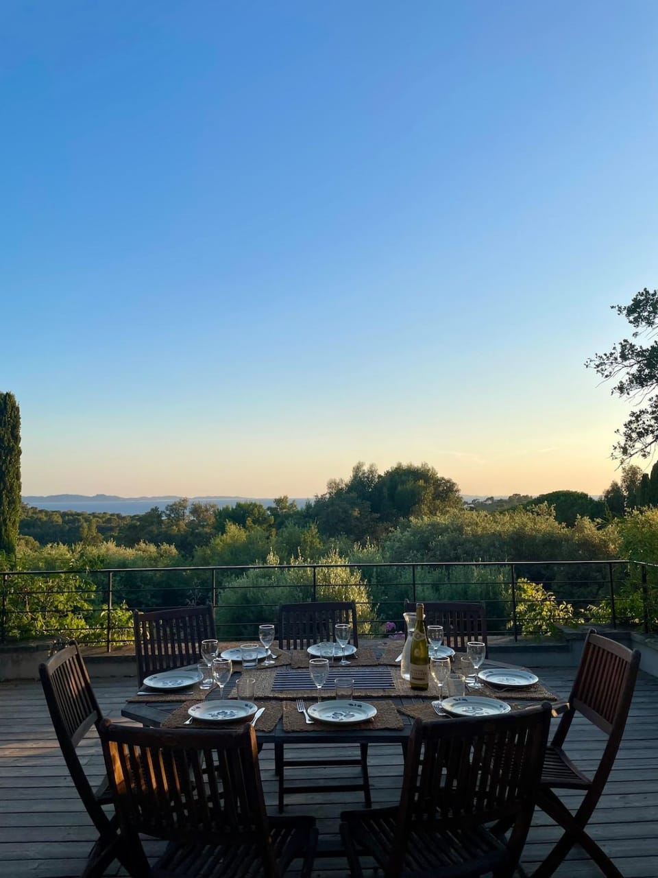 Natural landscape, Dining area, Sea view