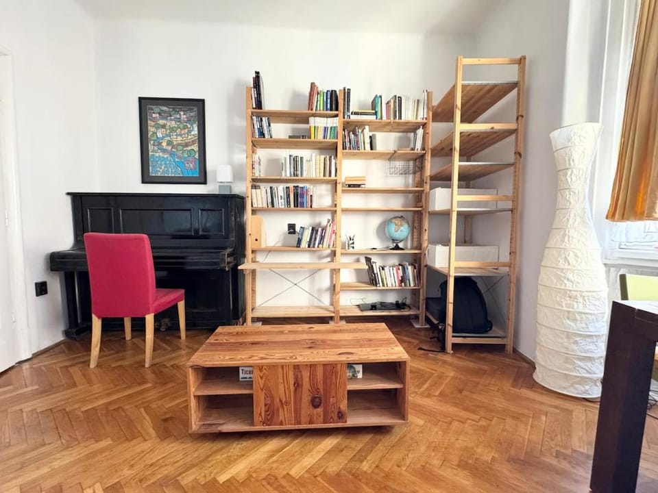 Among Trees Apartment Apartment in Budapest