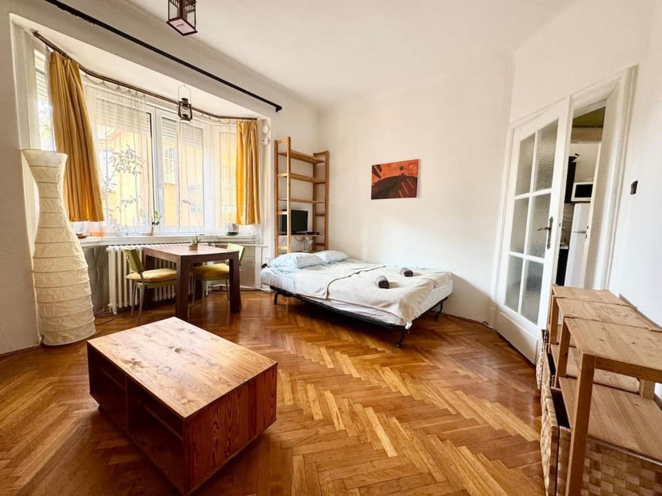 Among Trees Apartment Apartment in Budapest