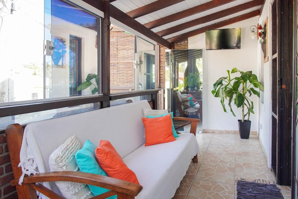 Communal lounge/ TV room, View (from property/room), Balcony/Terrace, Living room, Seating area