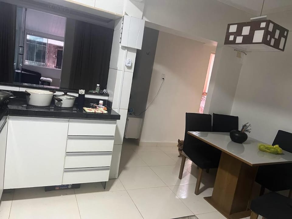 Kitchen or kitchenette, pet friendly, stove