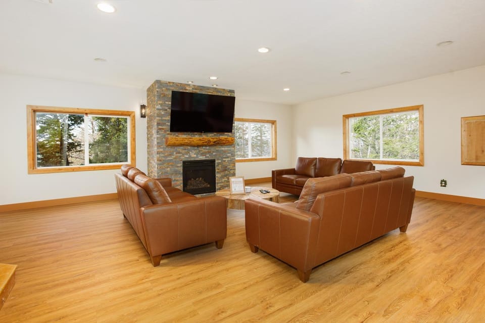 TV and multimedia, View (from property/room), Living room