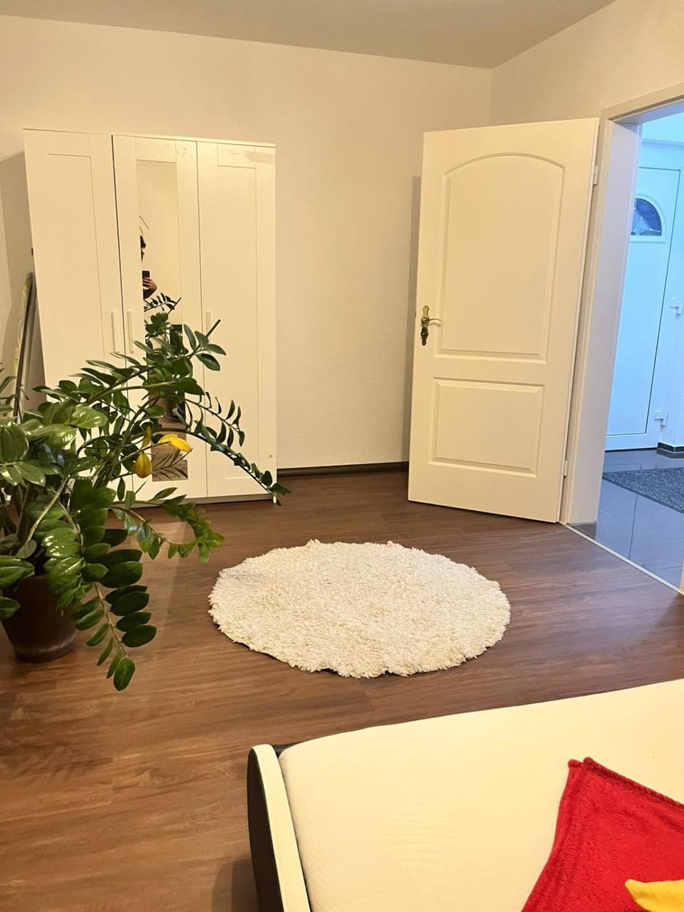 Bed, Photo of the whole room, Bedroom, wardrobe