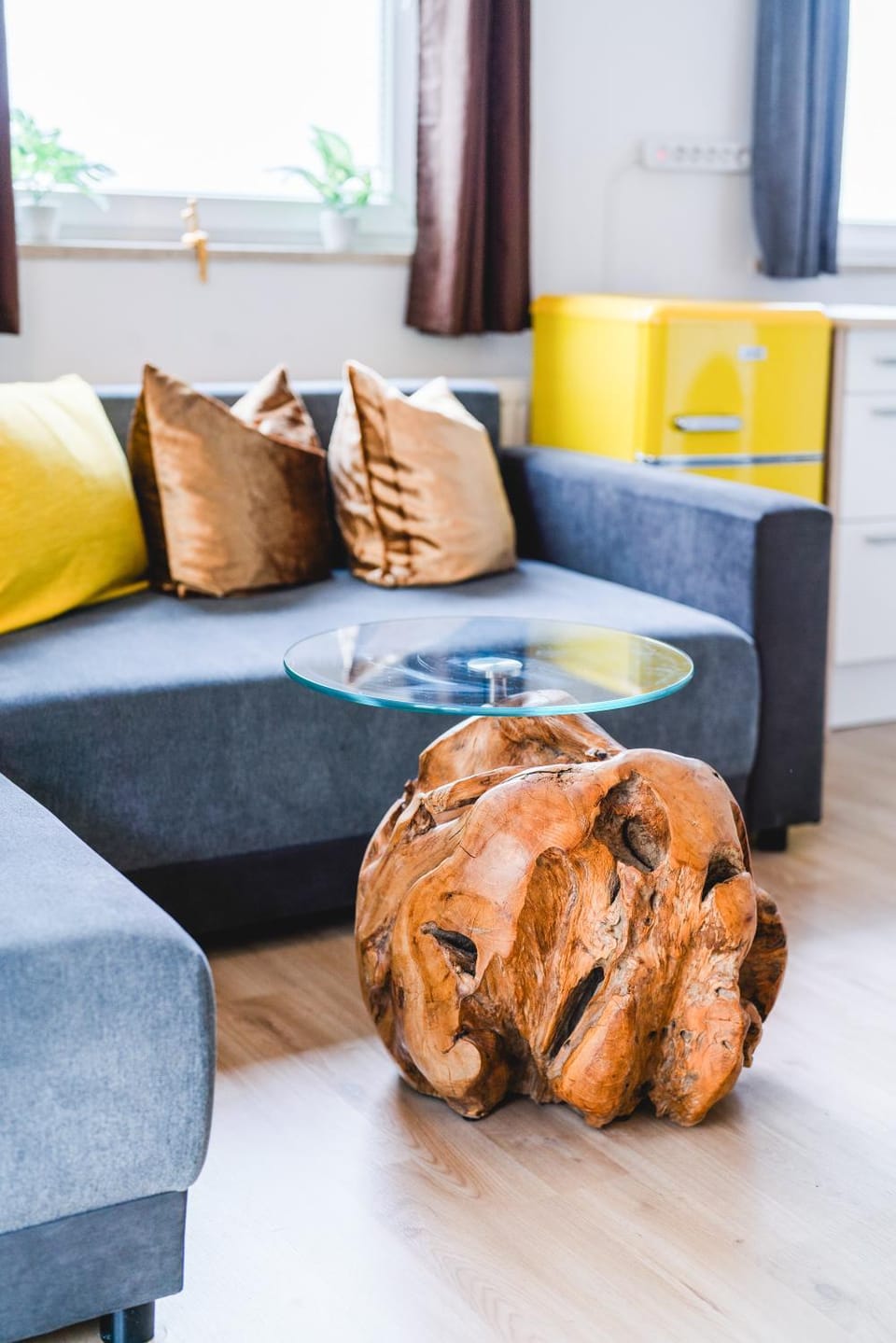 YAYstay - "Lux" I 65m2 I Bahnhof I Balkon I TV I Kaffee I Waschmaschine I Trockner Apartment in Bavaria