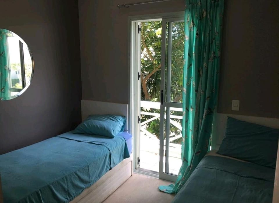 House in a secure condominium 200 meter from beach - Maresias House in São Sebastião