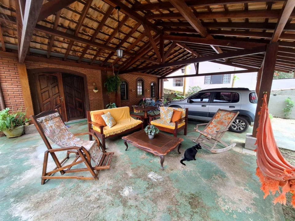 Patio, Parking
