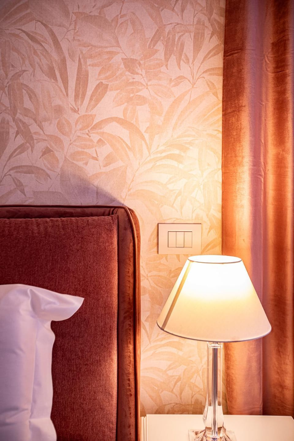 Deluxe Spanish Steps Apartment in Rome