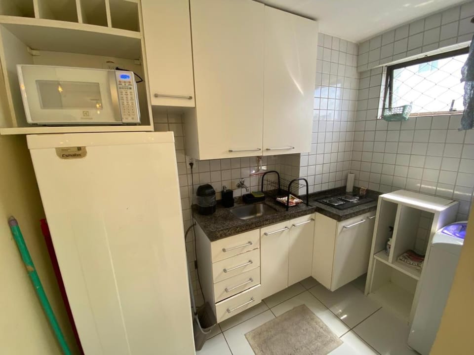 Flat mobiliado 1q em Boa Viagem - Edf Ayrton Rodrigues Apartment in Recife