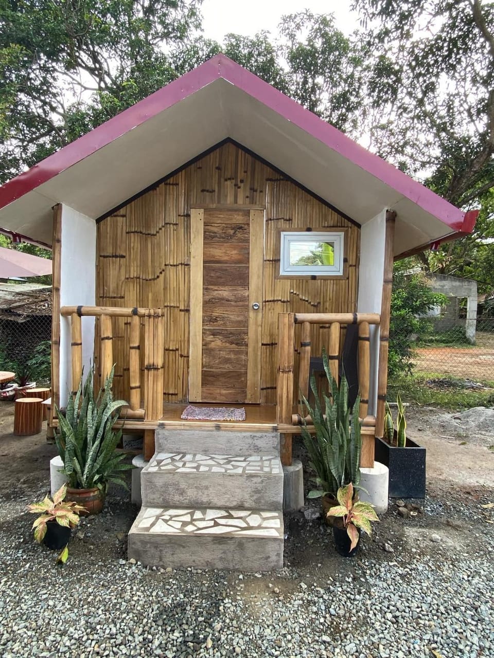 La Ahoy Rest House and Resort House in Calabarzon