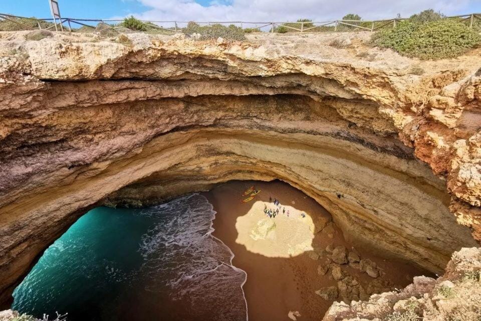 Nearby landmark, Natural landscape